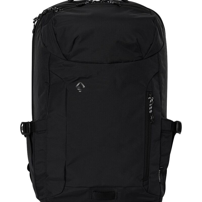 25L Daytripper Backpack Thumbnail